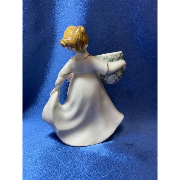 Vintage Enesco Porcelain Lady with Basket and Pink Flower - Picture 3 of 7